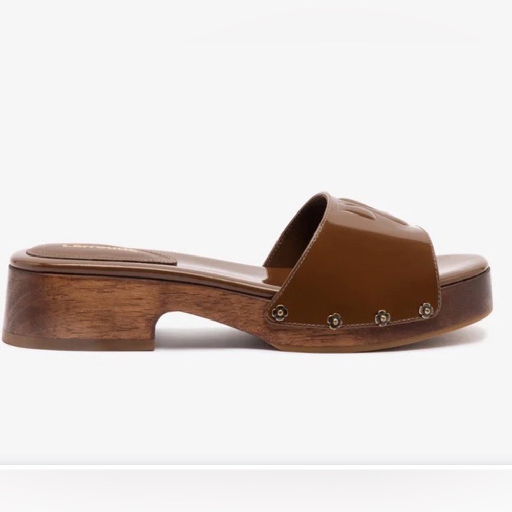 Larroude Zuzzi Burnt Umber Mule patent leather Sandals